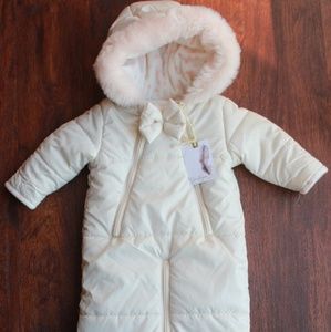 Nwt Jessica Simpson Bunting.